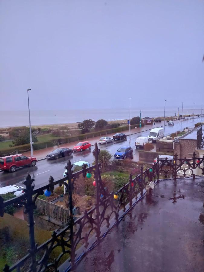 Savoy Hotel Fleetwood Exterior foto