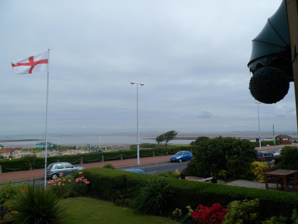 Savoy Hotel Fleetwood Exterior foto
